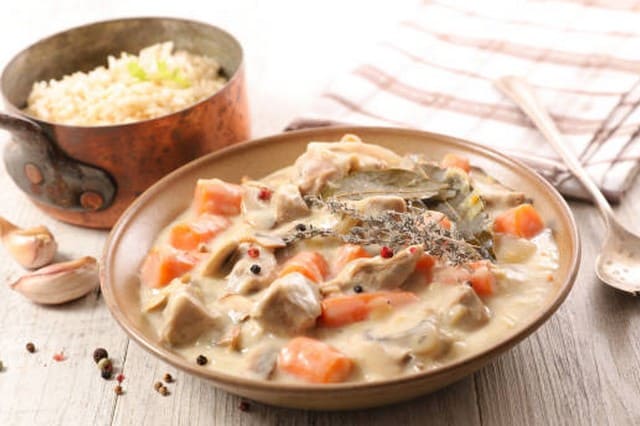 Recettes de cuisine BLANQUETTE DE VEAU A L'ANCIENNE