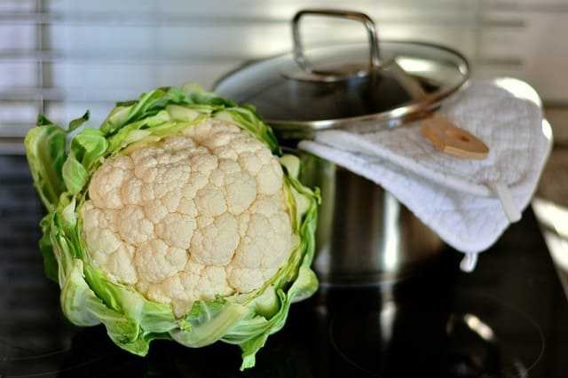 Recettes de cuisine PAIN DE CHOU FLEUR A LA TOMATE