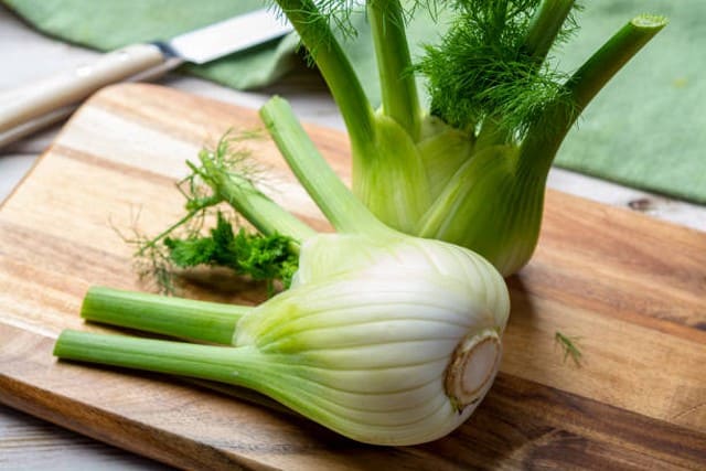 Recettes de cuisine FENOUILS A LA GRECQUE