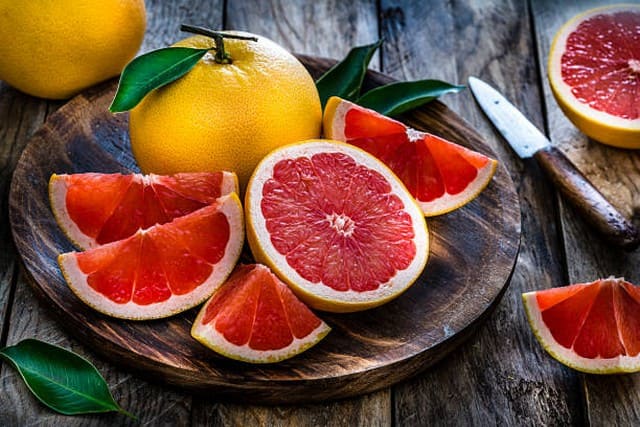 Recettes de cuisine PAMPLEMOUSSES A LA LIQUEUR