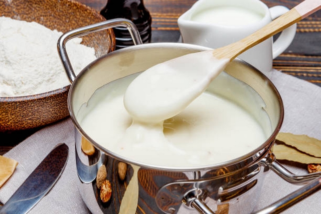 Empêcher une sauce de sécher dans la casserole Empêcher une sauce de sécher dans la casserole - Trucs de Grand-Mère